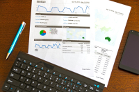 How Modern Prop Trading Firms Manage Thousands of Funded Traders Without Drowning in Spreadsheets