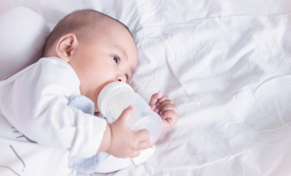 Ząbkowanie u niemowląt – jak pomóc dziecku?